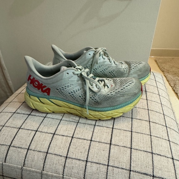 HOKA Clifton 7 - Picture 2 of 5